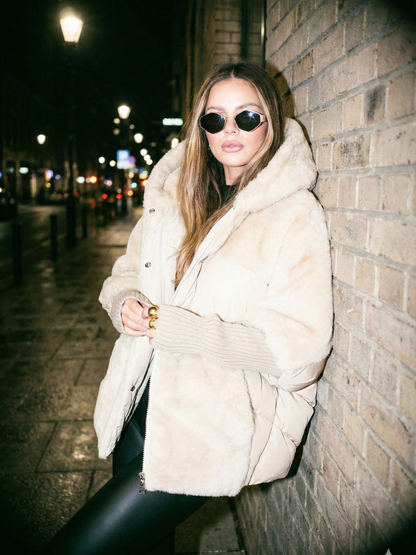 Doudoune femme à capuche – doublée