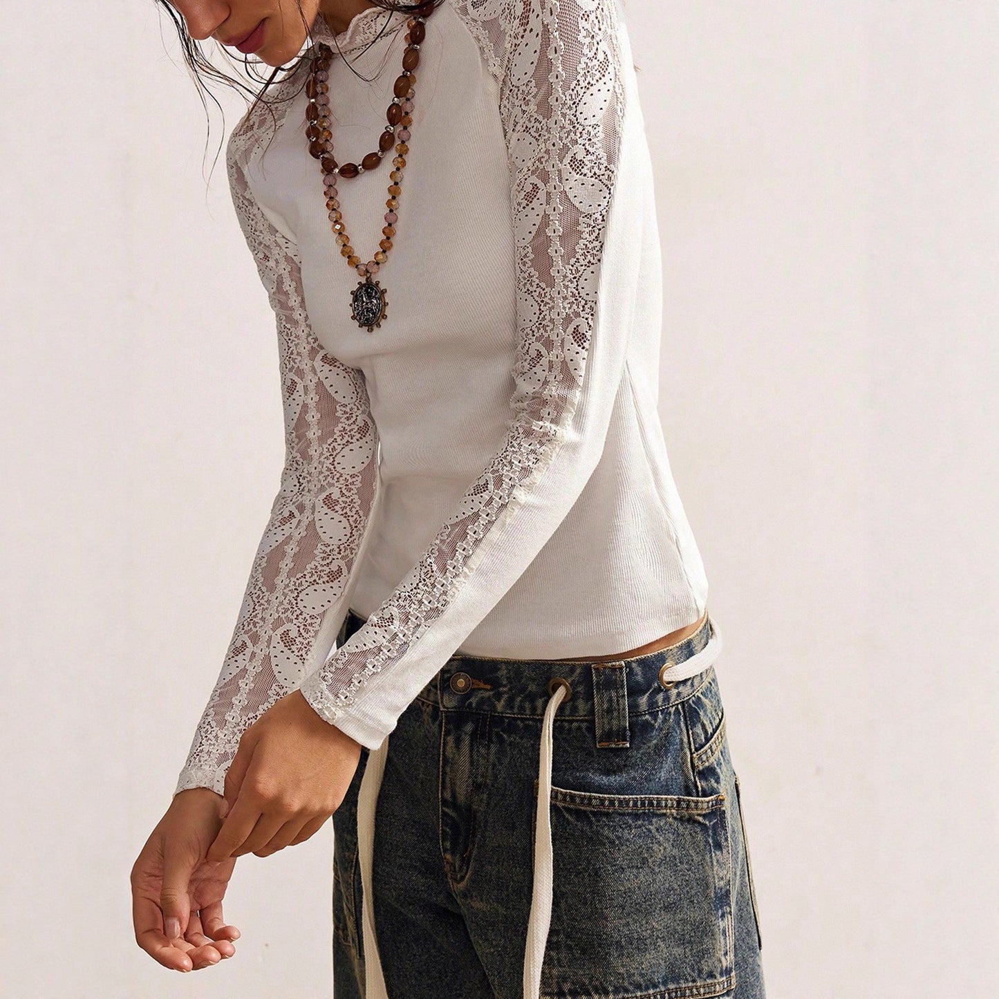 Haut en Dentelle Ajournée à Manches Longues